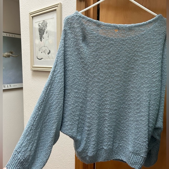 Light blue loose knit sweater - Picture 3 of 5